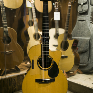 性机渴XX老头XXX
